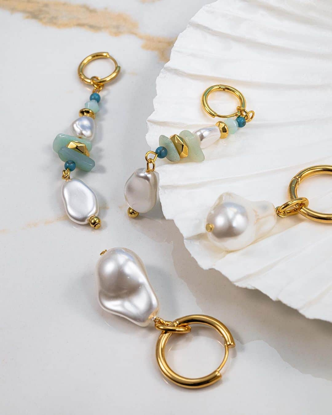 オレリアさんのインスタグラム写真 - (オレリアInstagram)「Summer-ready pearls #oreliajewellery」4月25日 21時09分 - oreliajewellery