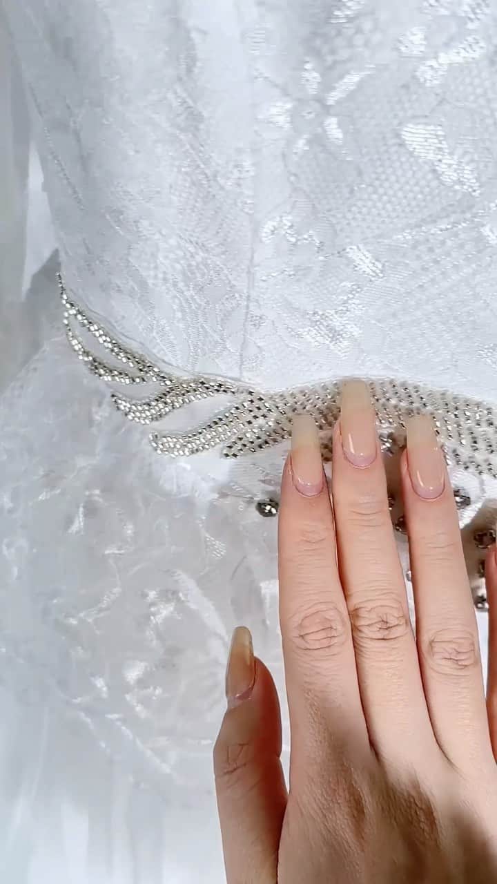 SHEINのインスタグラム：「Make your dream dress a ”dreams come true“ dress and #sayidoinSHEIN 🤍👰  🔗:https://shein.shop/utddig1  #sayidoinSHEIN」
