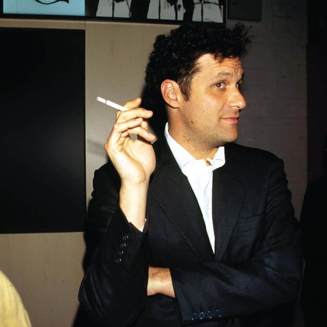 アイザックミズラヒのインスタグラム：「The look when you’re not wearing Isaac Mizrahi. 👀」