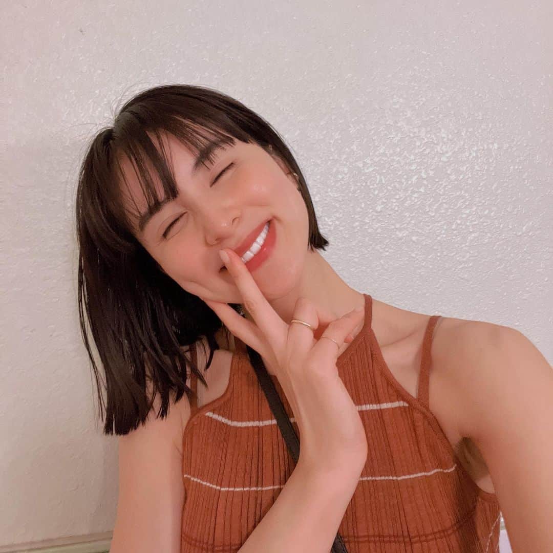 ラブリのインスタグラム：「元気？  tops @mamekurogouchi」