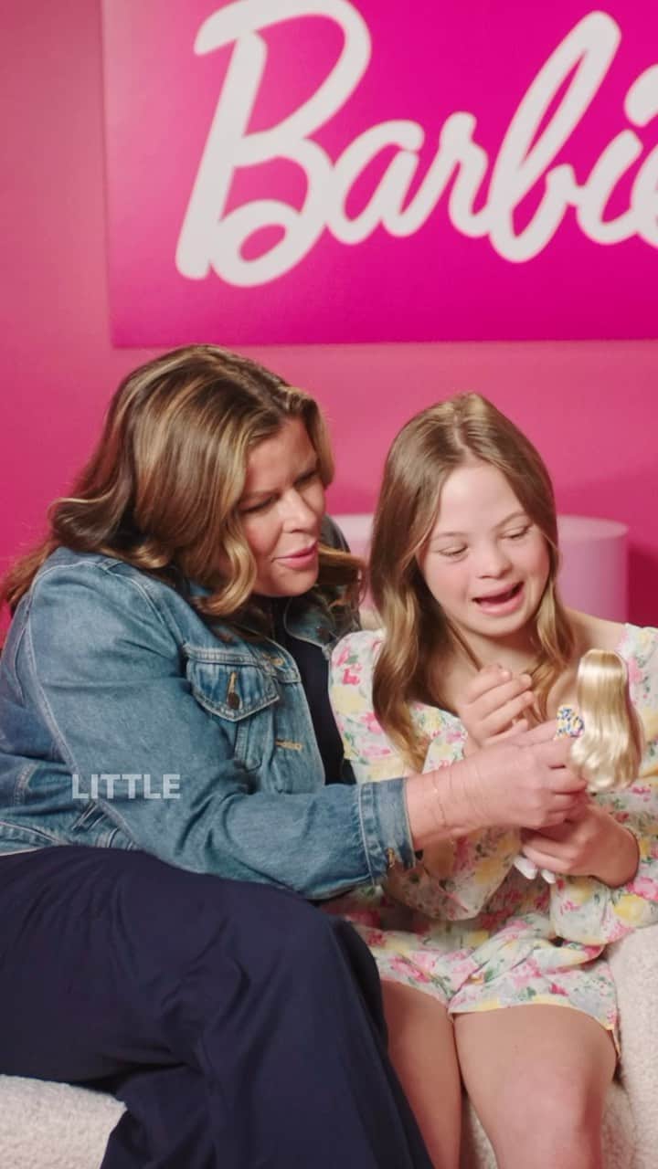 バービーのインスタグラム：「When kids play with dolls, they develop empathy and social skills that may help them to better understand and empower themselves and the world around them – which is why we are so proud to partner with the National Down Syndrome Society to introduce the first #Barbie doll with Down syndrome. 💕​  “This means so much for our community,” says Kandi Pickard, President and CEO of @NDSSorg. “We should never underestimate the power of representation. It is a huge step forward for inclusion.”」