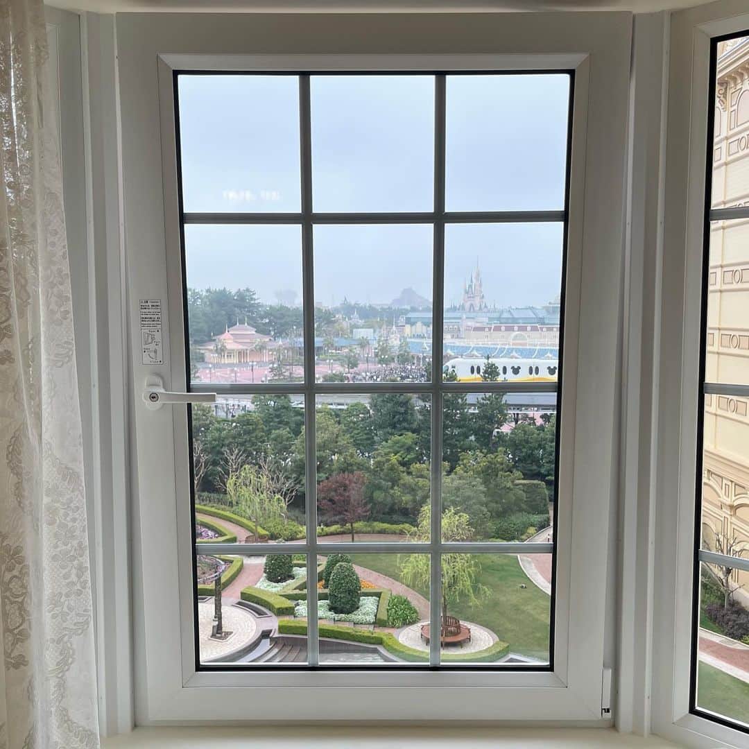 Shinjyu Lou Reid/リード真珠のインスタグラム：「Imagine waking up to this every morning 🥳」