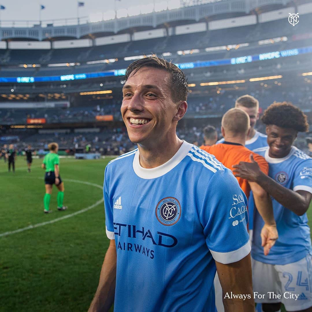 ニューヨーク・シティFCさんのインスタグラム写真 - (ニューヨーク・シティFCInstagram)「#NYCFC today announced that it has traded @malteamundsenn to the @columbuscrew in exchange for up to $500K in General Allocation Money.   The Club wishes Malte all the best in Ohio 🗽💙」4月25日 22時31分 - nycfc