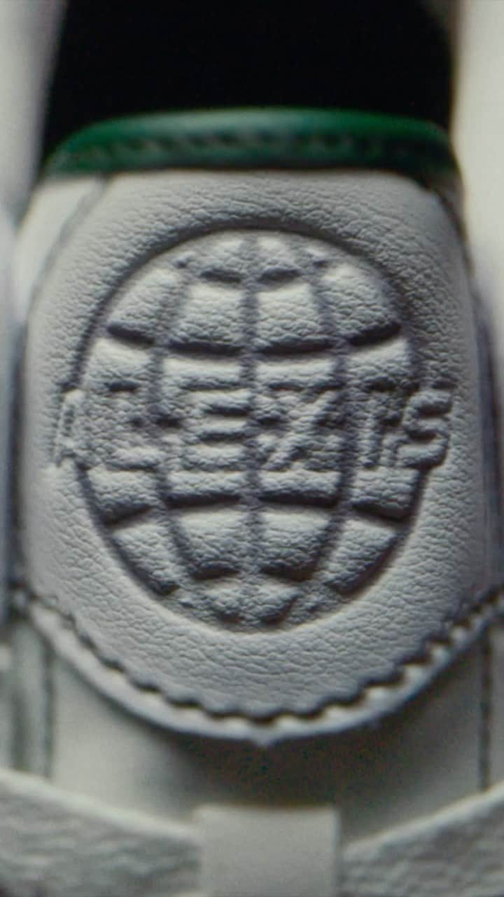 converseのインスタグラム：「Introducing the AS-1 Pro, from the genius 🧠 of professional skateboarder, CONS team rider and multidisciplinary artist Alexis Sablone. #CreateNext  @suminaynay’s debut signature skateboarding shoe is designed to express her unique style, attention to detail and dedication to the sport.  Dropping May 2 on Converse.com.」