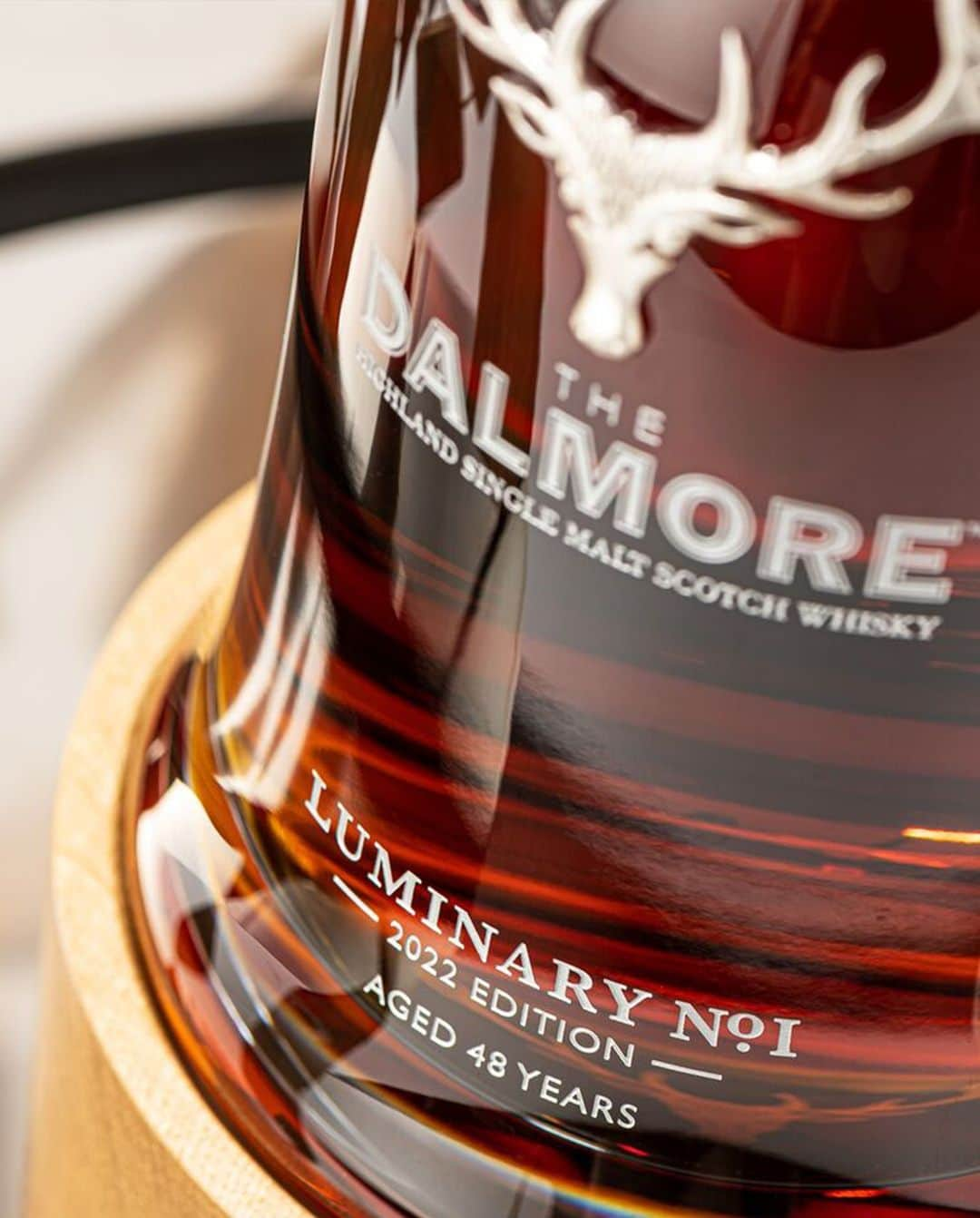 The Dalmoreさんのインスタグラム写真 - (The DalmoreInstagram)「The Dalmore Luminary Series is a work of art, aged to perfection in the world's finest casks.  The Luminary No1 Rare Release sold at auction in November last year, allowing us to make a significant donation toward the cultural outreach work of The Dalmore's partners at V&A Dundee, Scotland's Museum of Design, where The Rare is exhibited.  #TheDalmore #SingleMaltWhisky ​#LuminarySeries​」4月25日 23時04分 - thedalmore