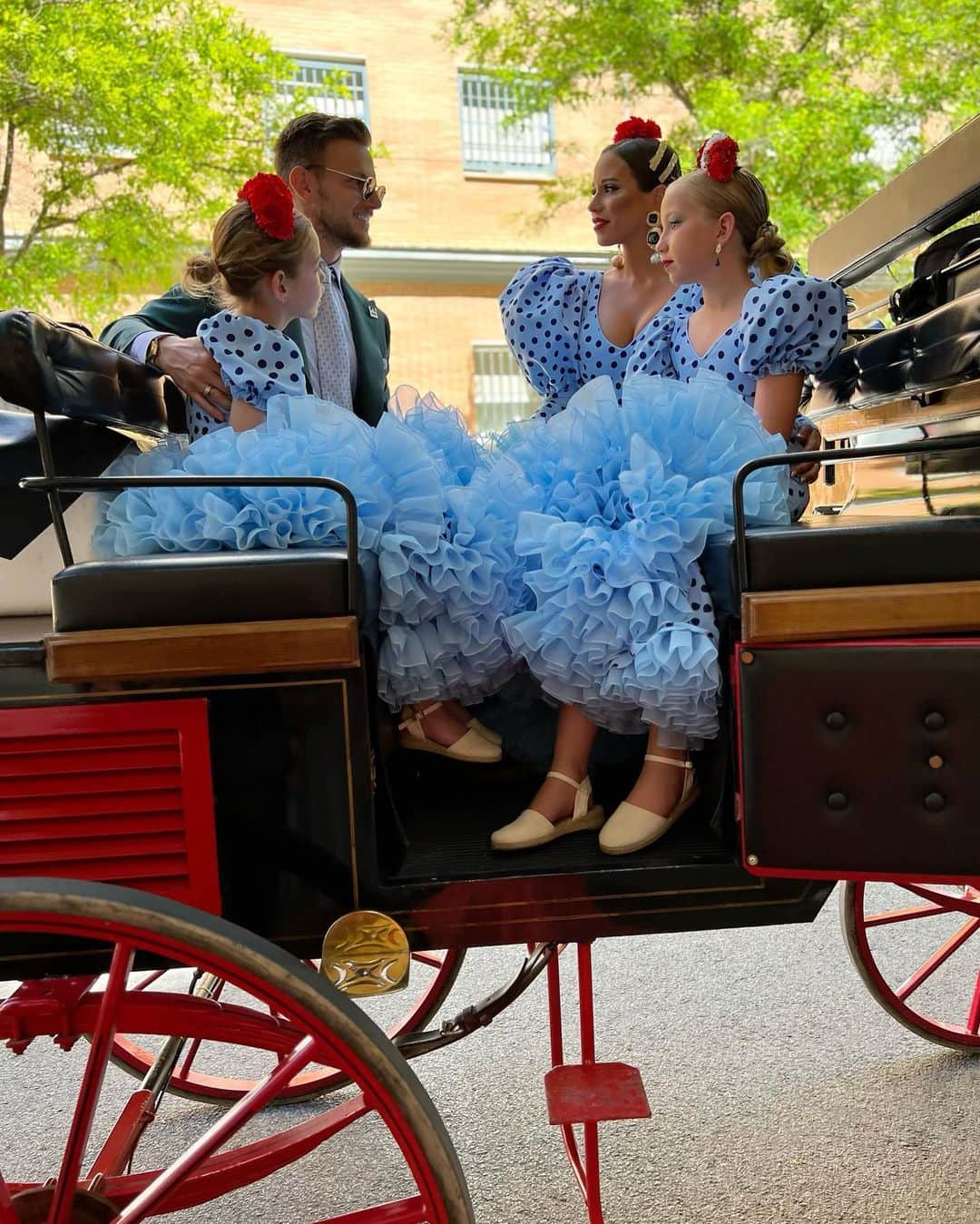 イヴァン・ラキティッチのインスタグラム：「❤️martes de feria❤️」