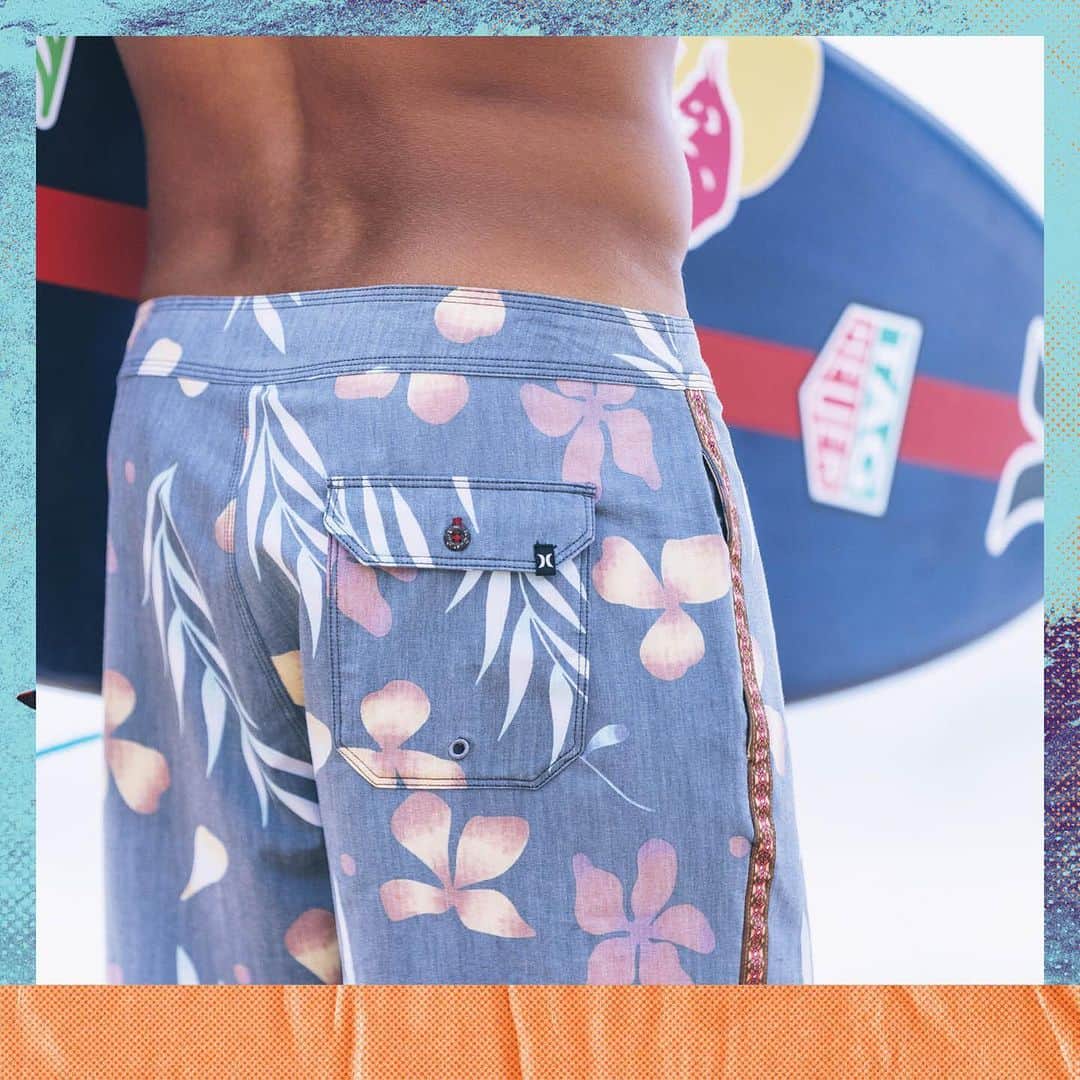 hurleyさんのインスタグラム写真 - (hurleyInstagram)「Score vintage style points with a 16" hem while you surf in total comfort thanks to modern tech details like four way stretch, quick dry fabric, and stretch taping.   Tap to shop the trunks that let @kai_lenny surf at his best, the Phantom™ Naturals Sessions 16" Boardshort.」4月25日 23時35分 - hurley