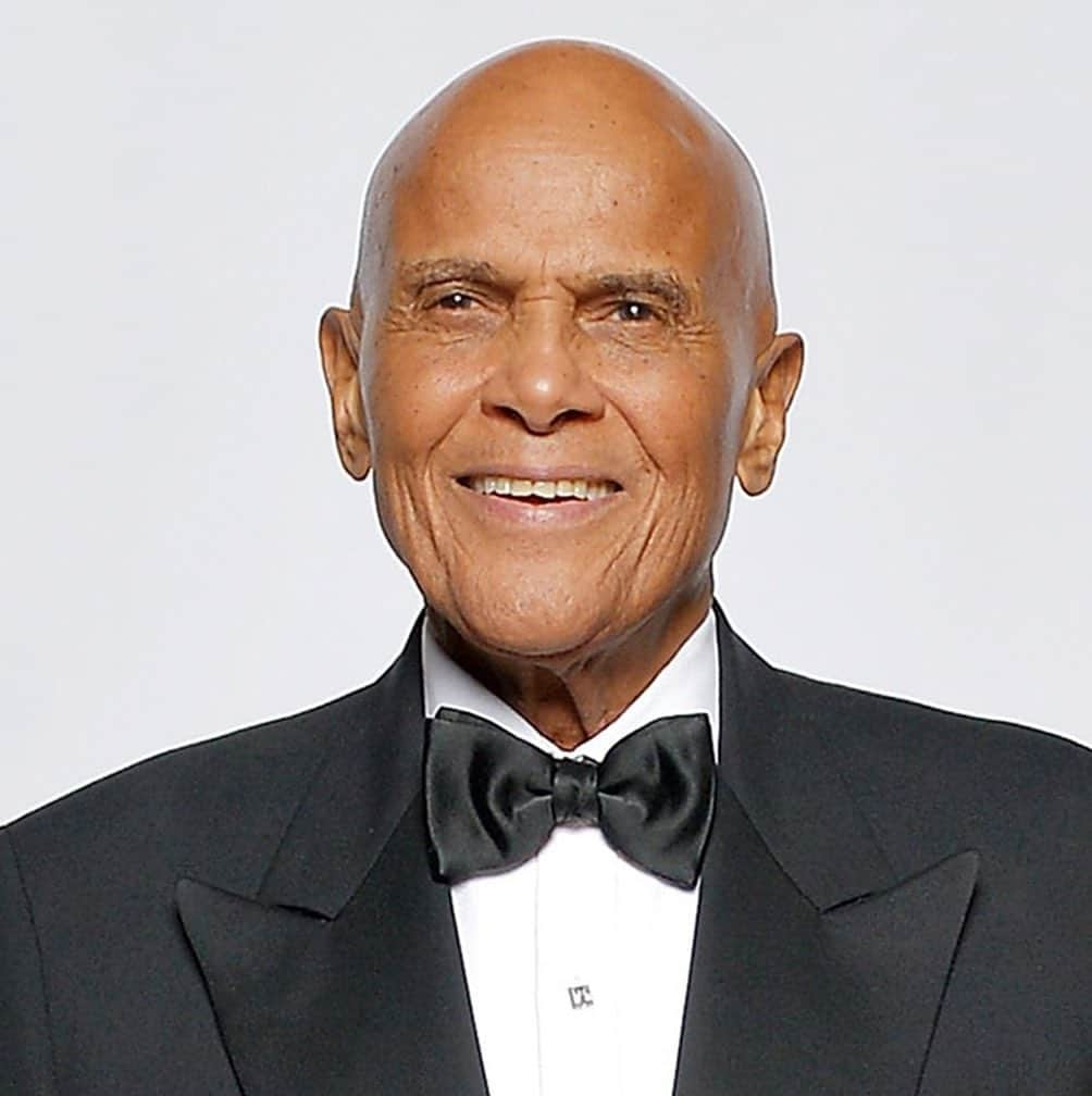 DJ Clark Kentのインスタグラム：「Rest In Power To The Great Harry Belafonte • Thank You, King.」