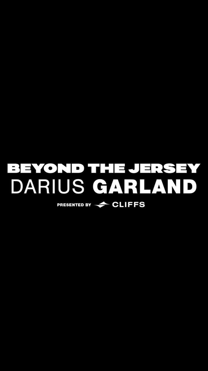 キャブスのインスタグラム：「Team chemistry, feel for the game, and being his full self on the court are DG’s highest priorities when establishing his legacy as a Cleveland Cavalier.  Watch the newest episode of Beyond the Jersey, presented by Cleveland-Cliffs on our YouTube channel.」