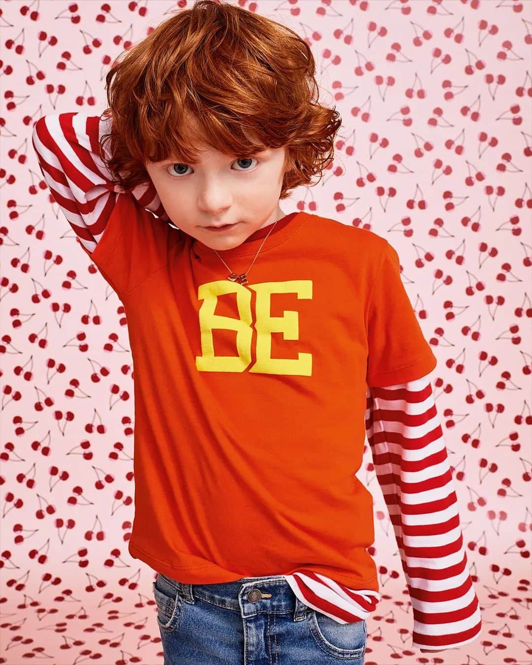 ベネトンのインスタグラム：「Just BE.   Discover the new SS23 Kids collection by @andreaincontri on benetton.com and in store.」