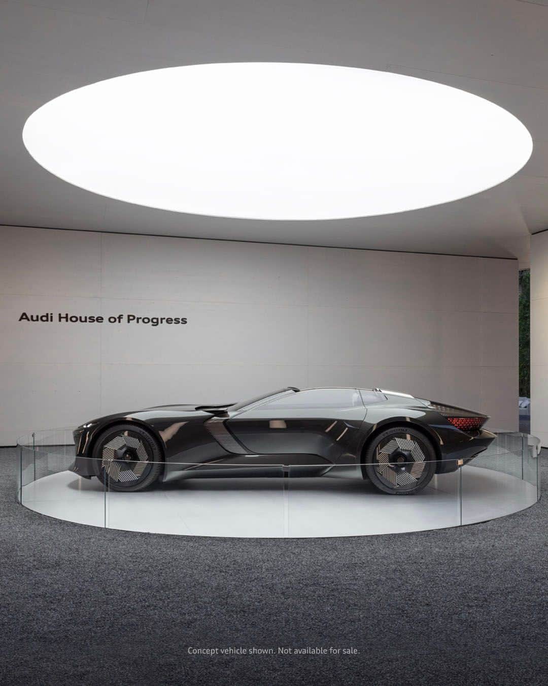 Audiのインスタグラム：「Driven by design and the potential of tomorrow. ⁣ ⁣ #Audi  #audiskysphereconcept #FutureIsAnAttitude #SalonedelMobile #MilanDesignWeek #HouseofProgress #design #emobility​」