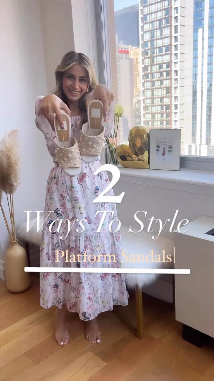 Macy'sのインスタグラム：「Need versatile shoes for the spring? #MacysStyleCrew ambassador @sanaashrafmomin shows you how to style #platformsandals in two different ways.」