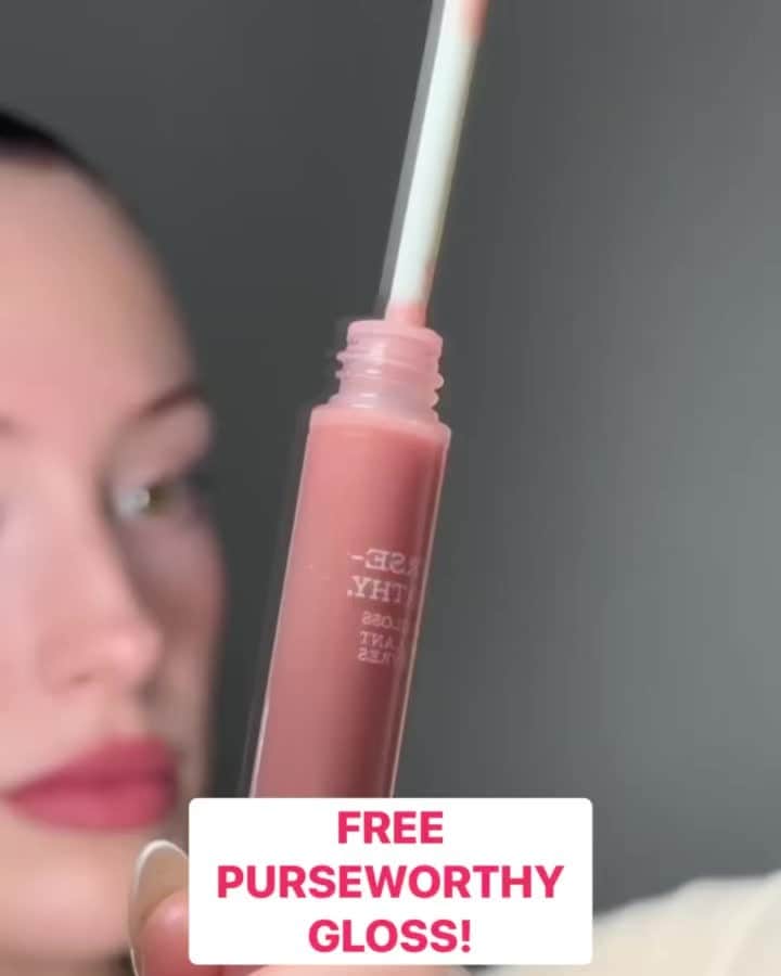 のインスタグラム：「FREE PURSEWORTHY GLOSS in SHADE CLUTCH! 💖 On all orders $25+. No code needed, just add to cart 🛒 🏃‍♀️   #thebalm #thebalmcosmetics #thebalmskin #thebalmskincare #cleanskin #skincare  #beauty #glam #crueltyfreebeauty #beautiful #instagood #springtime #instamakeup #makeupaddict @thebalm」