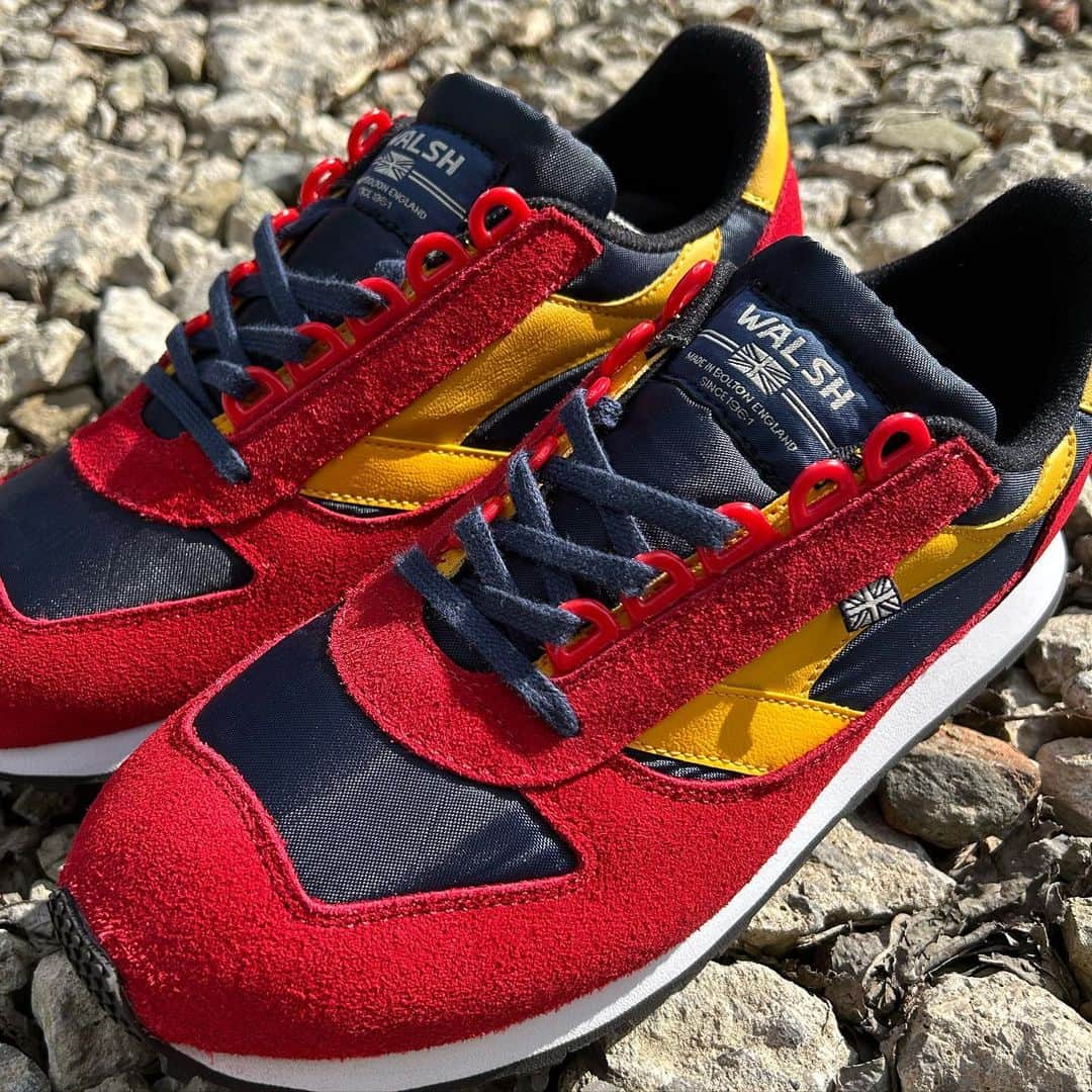 ウォルシュのインスタグラム：「European Jubilee Online Now.  #normanwalsh #britishmade #trainers #sneakers #ukmfg #footwear #shoes #madeinbritain」