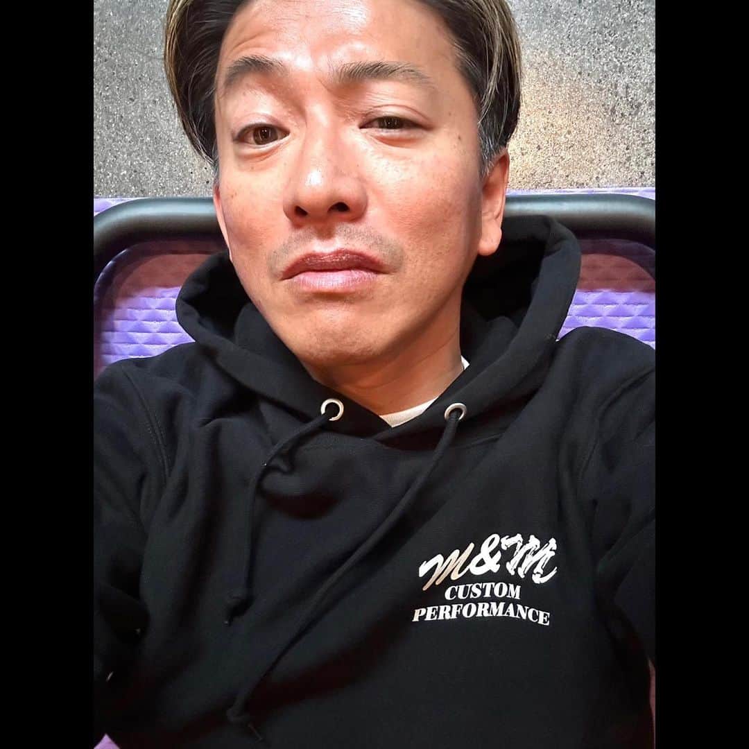 木村拓哉さんのインスタグラム写真 - (木村拓哉Instagram)「⁡ ⁡ ⁡ 「雨降りでテンション下がりまくりチームです…。 身体を動かし ...