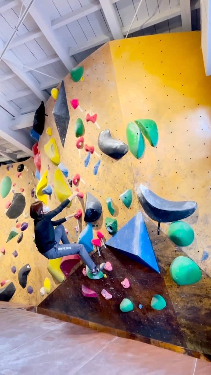 住吉美紀のインスタグラム：「めちゃ久しぶりの #スポーツクライミング 。シンプルに登るだけ　が　シンプルに楽しい。」