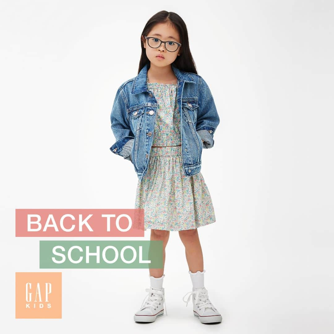 GapKids_jpさんのインスタグラム写真 - (GapKids_jpInstagram)「フラワープリントのパフスリーブトップスとプルオンスカートは、セパレートとしても、セットアップとしても着られる優れもの🌼デニムジャケットとも相性抜群！お気に入りのスタイリングで楽しんで♪  COCO / ブラナンクラブ・モデルコンテスト 2022受賞  ＜着用アイテム＞ 60109200/Kids Girl トップス 60106900/Kids Girl スカート 62068100/Kids Girl デニムジャケット  #backtoschool #gapkids」4月26日 12時00分 - gapkids_jp