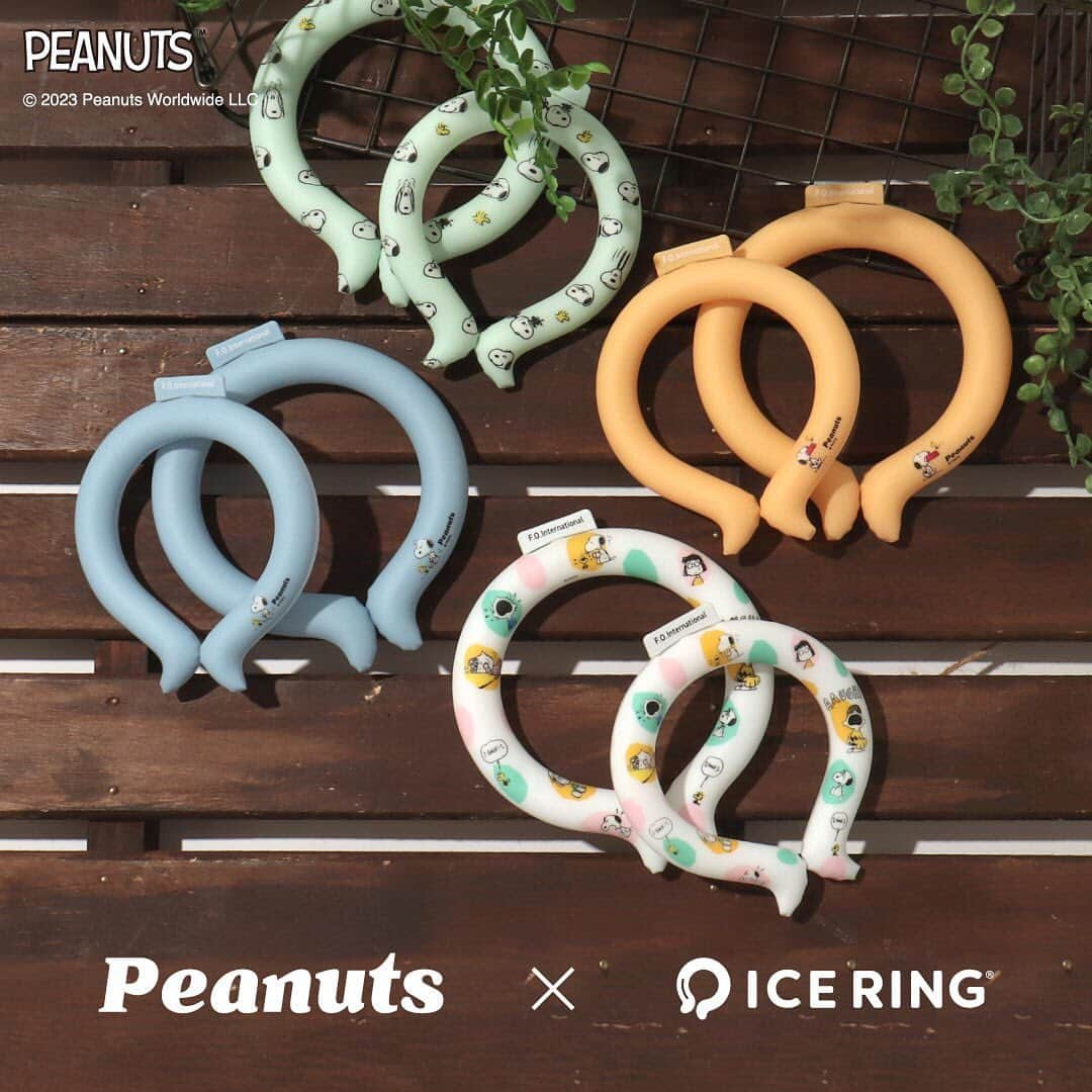 ブリーズオフィシャルのインスタグラム：「PEANUTSデザインのICE RING®が登場！   ポップな総柄デザインと、シンプルなワンポイントデザインの2タイプ♪ 家族でおそろいしたくなる新デザイン✨ 今までのICE RING®にはない、PEANUTSデザインならではの限定カラーです♪   ■PEANUTSコラボ ICE RING(S)　 (A3Y4263) 3,850円(税込)   ■PEANUTSコラボ ICE RING(M) (A3Y4273) 4,290円(税込)   ※お取り扱いはご来店店舗へ直接お問い合わせください。   #スヌーピー #snoopy #PEANUTS #ピーナッツ #ICERING #アイスリング #PCM冷却ネックリング #熱中症対策グッズ #節電 #猛暑対策 #暑さ対策 #アイスリング #ネッククーラー #夏グッズ #涼グッズ #夏快適グッズ #快適グッズ #熱中症対策 #FOインターナショナル #FOオンラインストア #breeze #apreslescours #algy #fokids #foonlinestore #fointernational #suo」