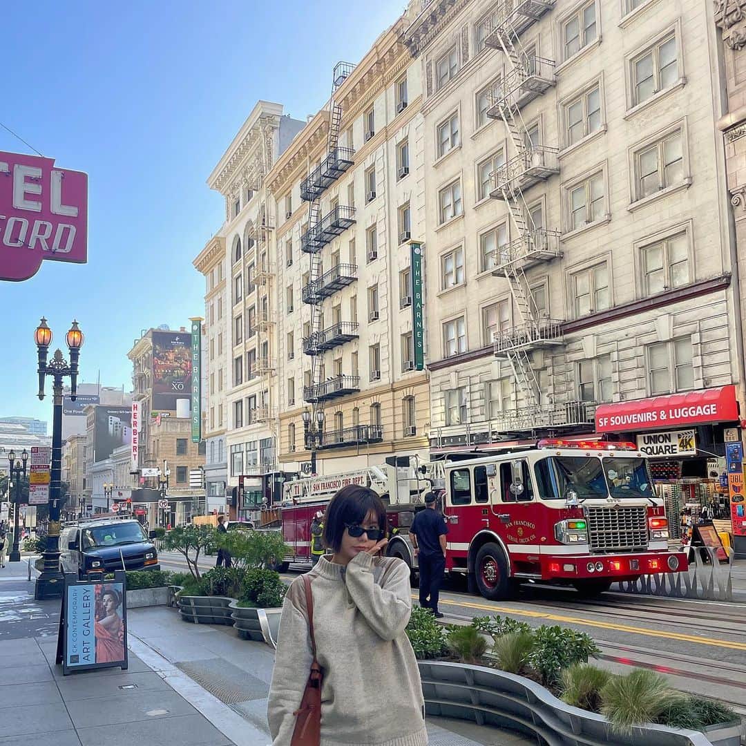 リュ・ジヘのインスタグラム：「죠앙🤎  #unionsquare #샌프란시스코 #미국삶기록 #산호세 #새너제이 #베이에리아 #실리콘밸리류찌」