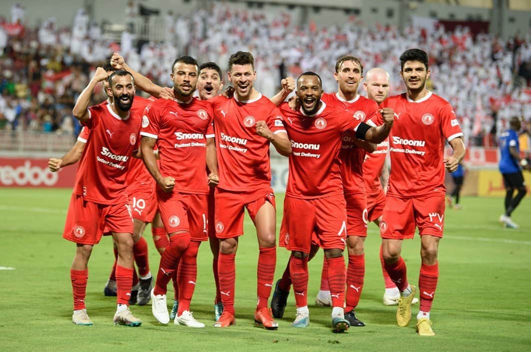 ラフィーニャのインスタグラム：「Well done guys! Almost there. Final reached #AmirCup 🦅 @alarabi_club」