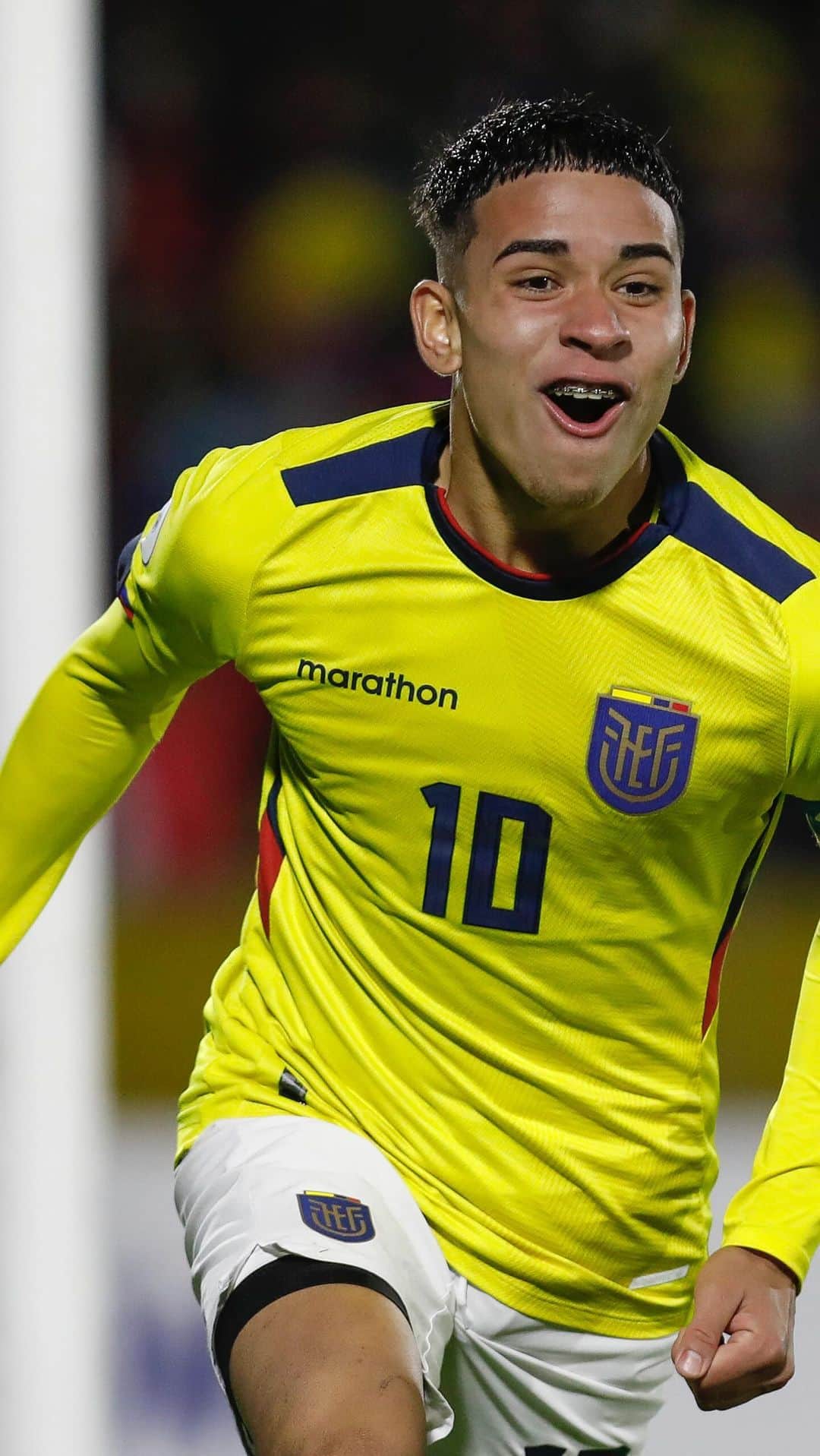 サッカー エクアドル代表チームのインスタグラム：「🔥 Estos son los mejores goles de #LaTri escogidos por ustedes」