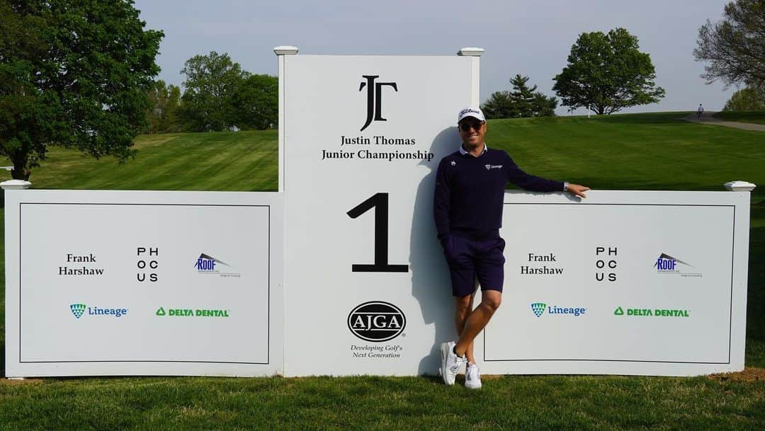 ジャスティン・トーマスさんのインスタグラム写真 - (ジャスティン・トーマスInstagram)「Want to send a huge congratulations to Ryan Downes and Kathryn Ha on their victories at the #justinthomasjr last week. Very well played in some tough conditions!  It means so much to me to be able to have this @ajgagolf event at my home course, in a city that means so much to me. Thanks to all the sponsors and everybody involved who makes this event what it is. I had a blast meeting and talking with the kids, and wish all of them the best of luck in the future」4月26日 6時51分 - justinthomas34