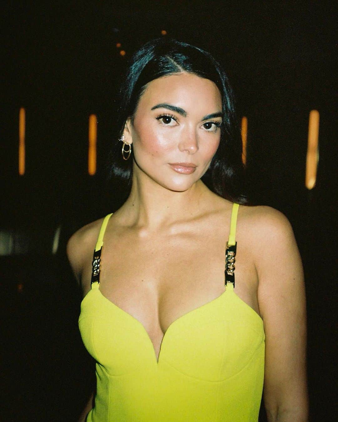 キラ・サントーロのインスタグラム：「Habibi 💛」