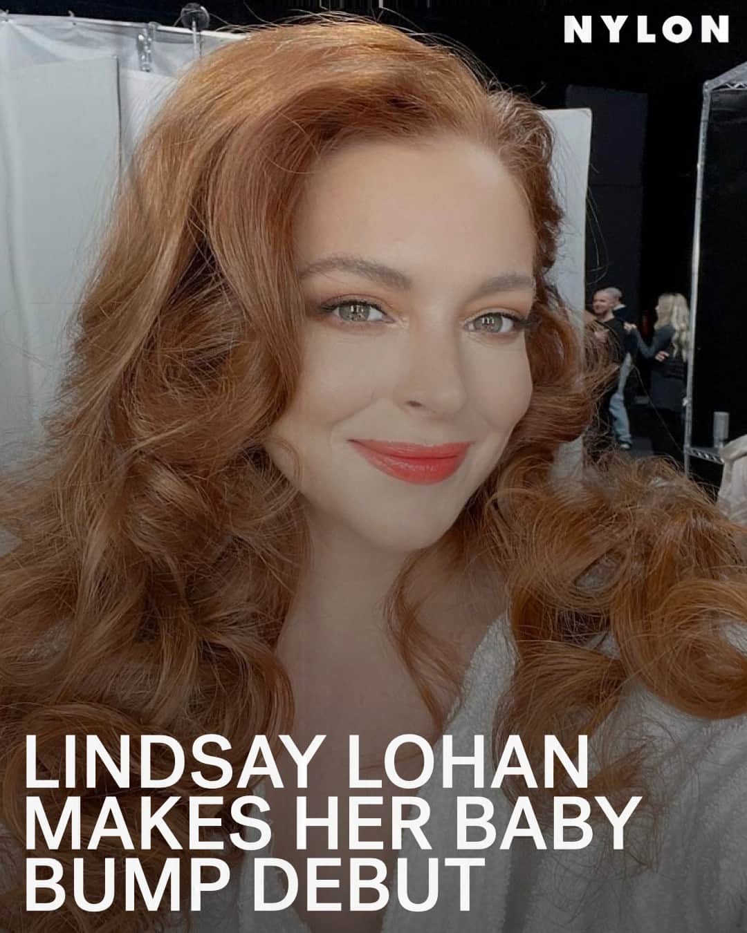 Nylon Magazineさんのインスタグラム写真 - (Nylon MagazineInstagram)「#LindsayLohan just shared a first look at her baby bump, and naturally, we're emotional. Link in bio to see photos of the actress's pregnancy journey — including her baby bump debut.   [RG: lindsaylohan]」4月26日 8時46分 - nylonmag