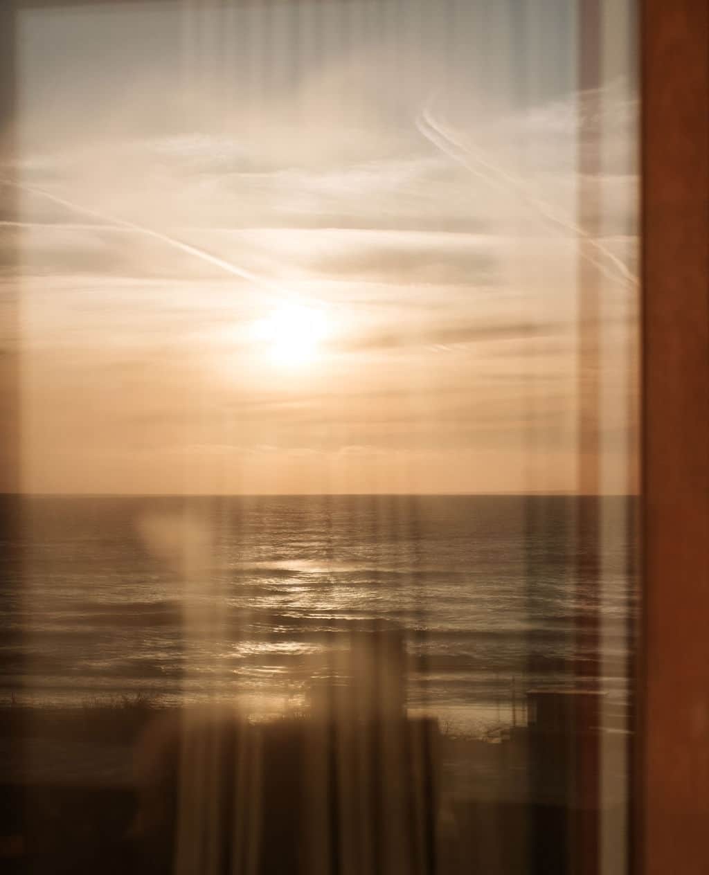 ヒューマノイドのインスタグラム：「S/S23 is giving carefree days, endless possibilities and refined ease」