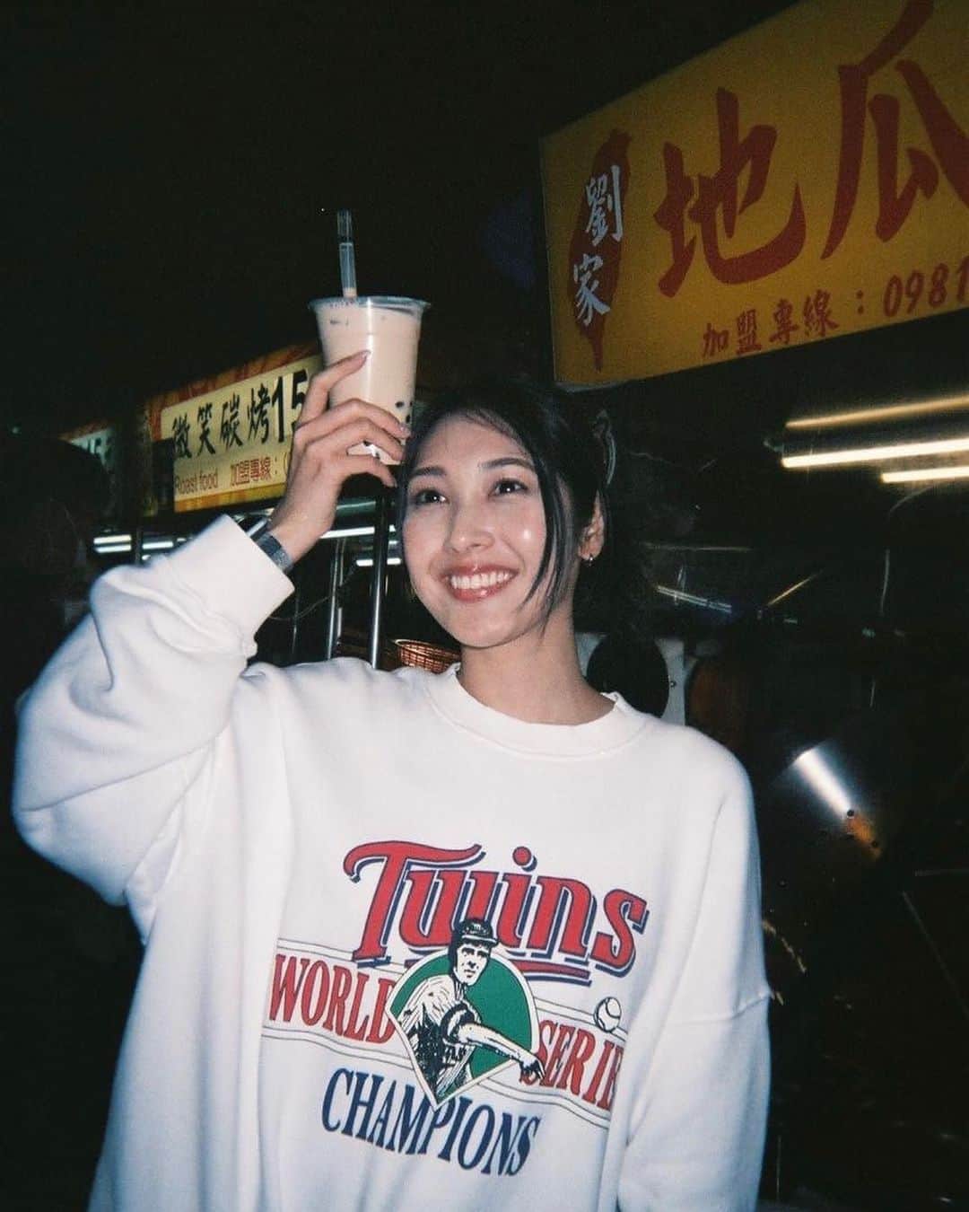Julia Castroさんのインスタグラム写真 - (Julia CastroInstagram)「we love Taiwan🇹🇼🫶🏻 . #taiwan  #taiwantravel  #trip #memories #friendship  #friend #travel #台湾旅 #グルメ #台湾 #弾丸旅」4月26日 21時13分 - julia.c.0209