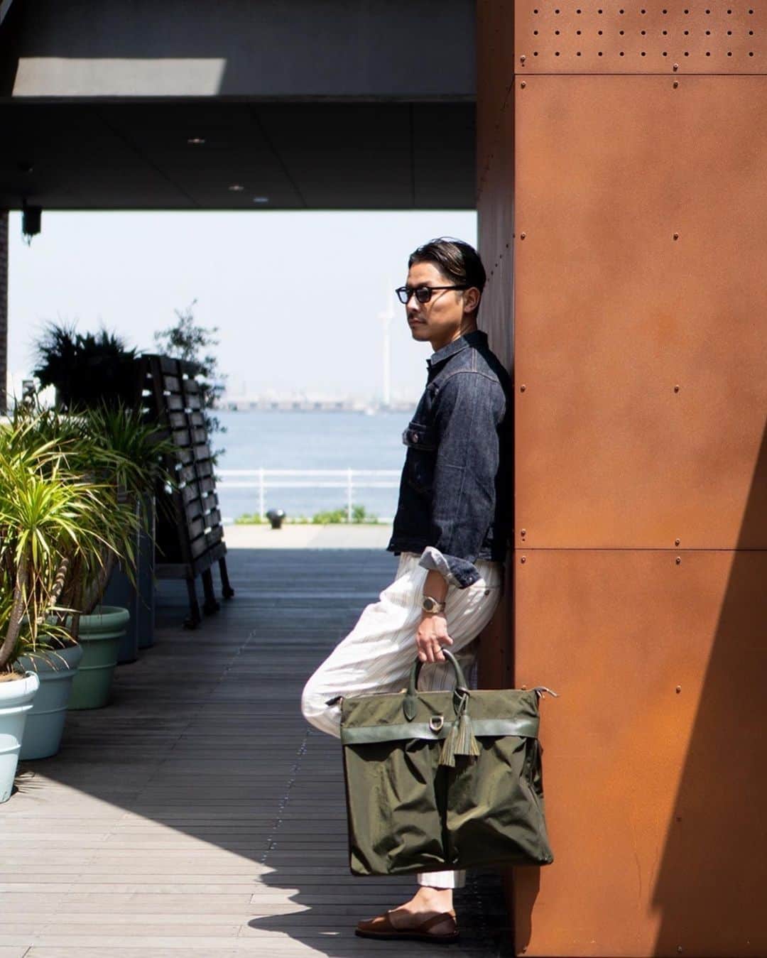 高田朋佳さんのインスタグラム写真 - (高田朋佳Instagram)「ACATE x Tomoyoshi Takada Exclusive Bag Collection.  4/27(木)お昼頃から「WEARLNESS」オンラインサイトで発売開始をさせて頂きます。 また、同日20時に僕のYouTubeチャンネル「TAKADA CHANNEL」にて商品の詳しい説明動画をアップする予定ですのでご覧頂けると嬉しいです。  @acateborsa @wearlness   #ACATE #wearlness #メンズファッション #メンズバッグ」4月26日 21時24分 - tomoyoshi_takada