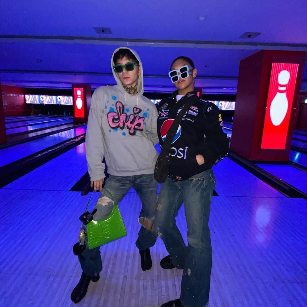 くろがねのあさんのインスタグラム写真 - (くろがねのあInstagram)「🎳🎳🎳  brand：@eat_in_chips  Thankyou」4月26日 21時17分 - 3.noa_kun.3