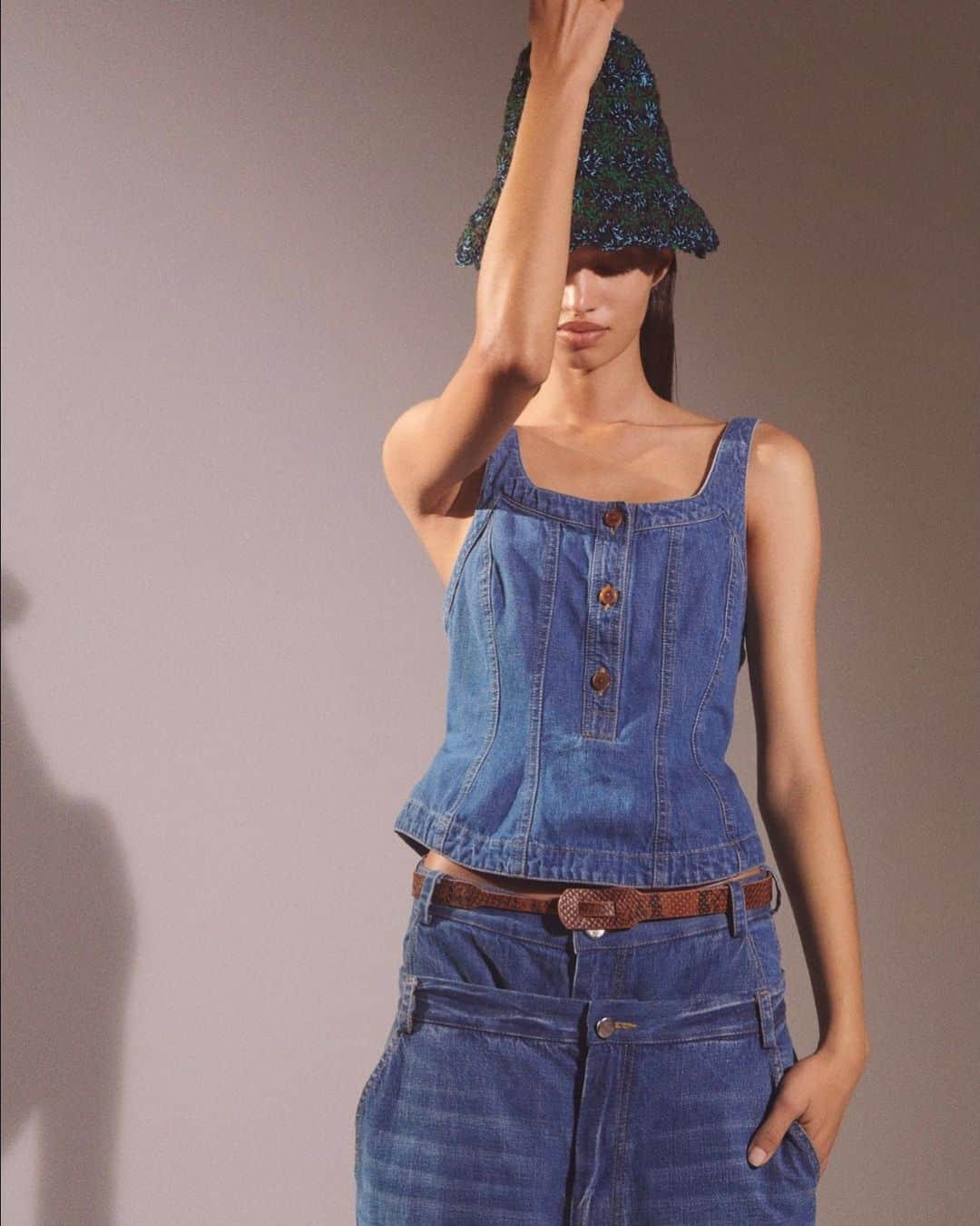レイチェルコーミーのインスタグラム：「New Arrival — Madrona Denim」