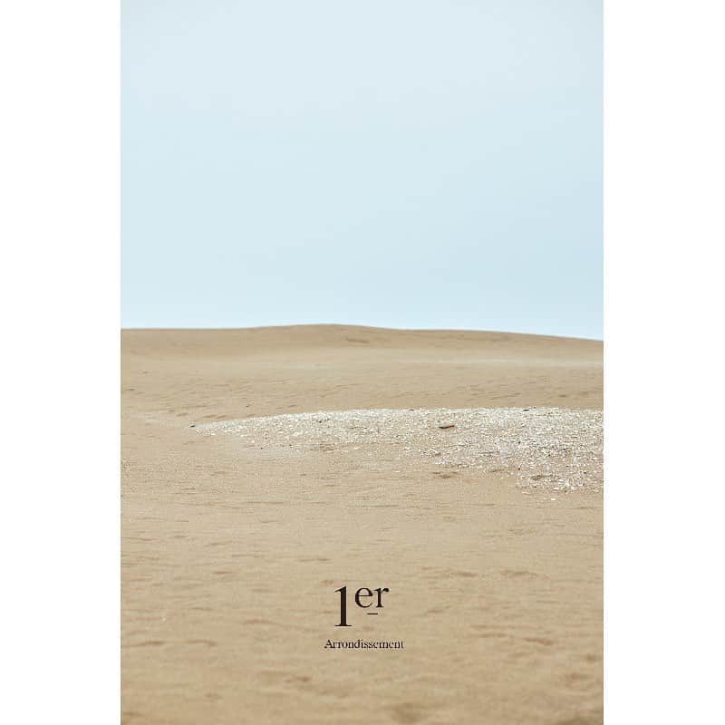 のインスタグラム：「Summer Collection  #1erarrondissement #プルミエアロンディスモン」
