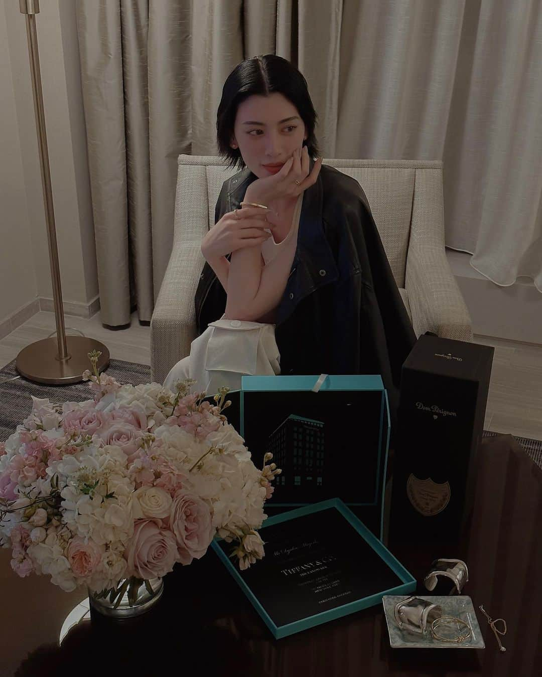 三吉彩花さんのインスタグラム写真 - (三吉彩花Instagram)「-Tiffany&Co.-  I’m so happy to be back in New York with  @tiffanyandco 🩵🗽  Thank you for having me:)  @tiffanyandco  #tiffanylandmark  #tiffanypartner」4月26日 12時49分 - miyoshi.aa