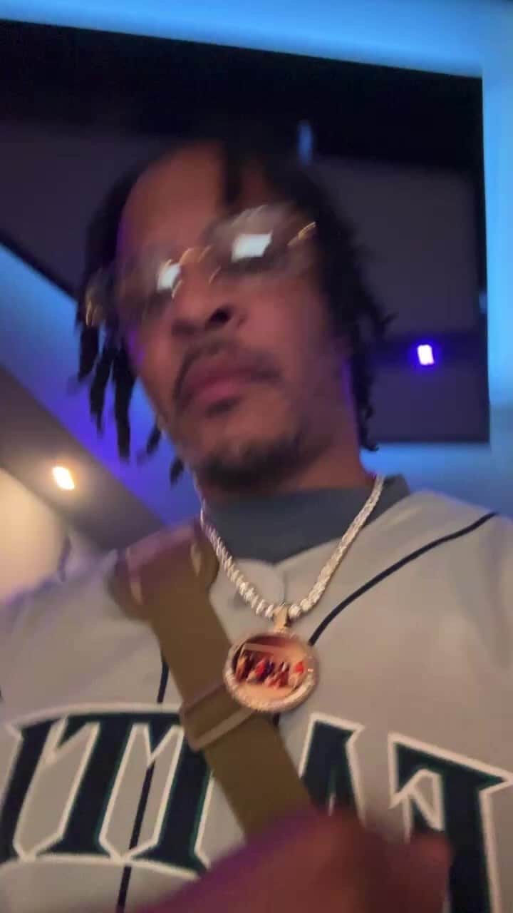 T.I.のインスタグラム：「P$C loading....」