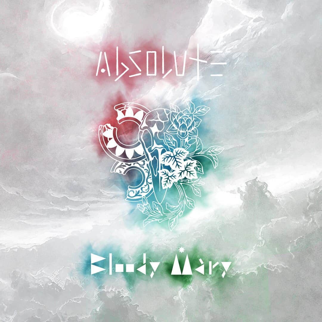 ブラッディマリーのインスタグラム：「⁡ 2023 New Collection ー Absolute ー ⁡ ―CATASTROPHE－　Vol.【Phobos】       ⁡ 【ストーリー】                                                                                           星に住む全ての生命体に穏やかな日々が続いていた。   そんな中、突如１つの隕石が星に衝突する。 その衝撃による被害は大きく、一夜にして世界を変えてしまう。 龍雲が世界を包み、落雷が迫り来る。 鳴りやまぬ地響き、大地は割れ、火山はマグマを吹き出す。 海水は大きな津波へと変わり、全てを飲み込むように大地を覆っている。   次々と息絶える生命。 進化と共存を繰り返してきた3つの生命体にとっても例外ではない。 それでも、彼らは生きることを最後まで諦めなかった。 肉が剥がれ、骨が見えても彼らは生き抜くために前に進んだ。   それが世界の結末だとも知らずに… ⁡ ⁡ 【全国発売】 ⁡ 発売日：4月29日(土) 発売店舗：全国の取り扱い店舗 / ジュエリーコネクション ⁡ ニューコレクションの詳細については、特設サイトよりご覧くださいませ。 ⁡ ⁡ ーーーーーーーーーーーーーーーーーーー #bloodymaryjewelry #bloodymary #jewelry #silver #fashion #jewelryporn #jewelrydesign #jewelrygram #accessory #accessories #silverjewelry #ブラッディマリー #シルバーアクセサリー #fashionjewelry #black #blackfashion #シルバー #アクセサリー」
