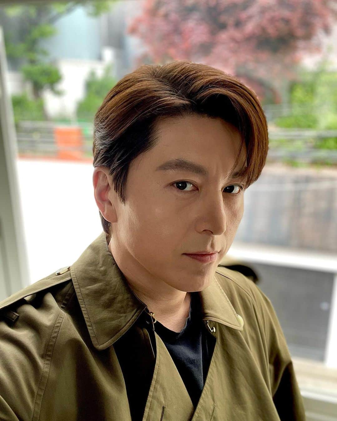 リュ・スヨンさんのインスタグラム写真 - (リュ・スヨンInstagram)「#촬영중  #선선한봄바람  #셀피 #selfie」4月26日 12時59分 - suyoung_ryu