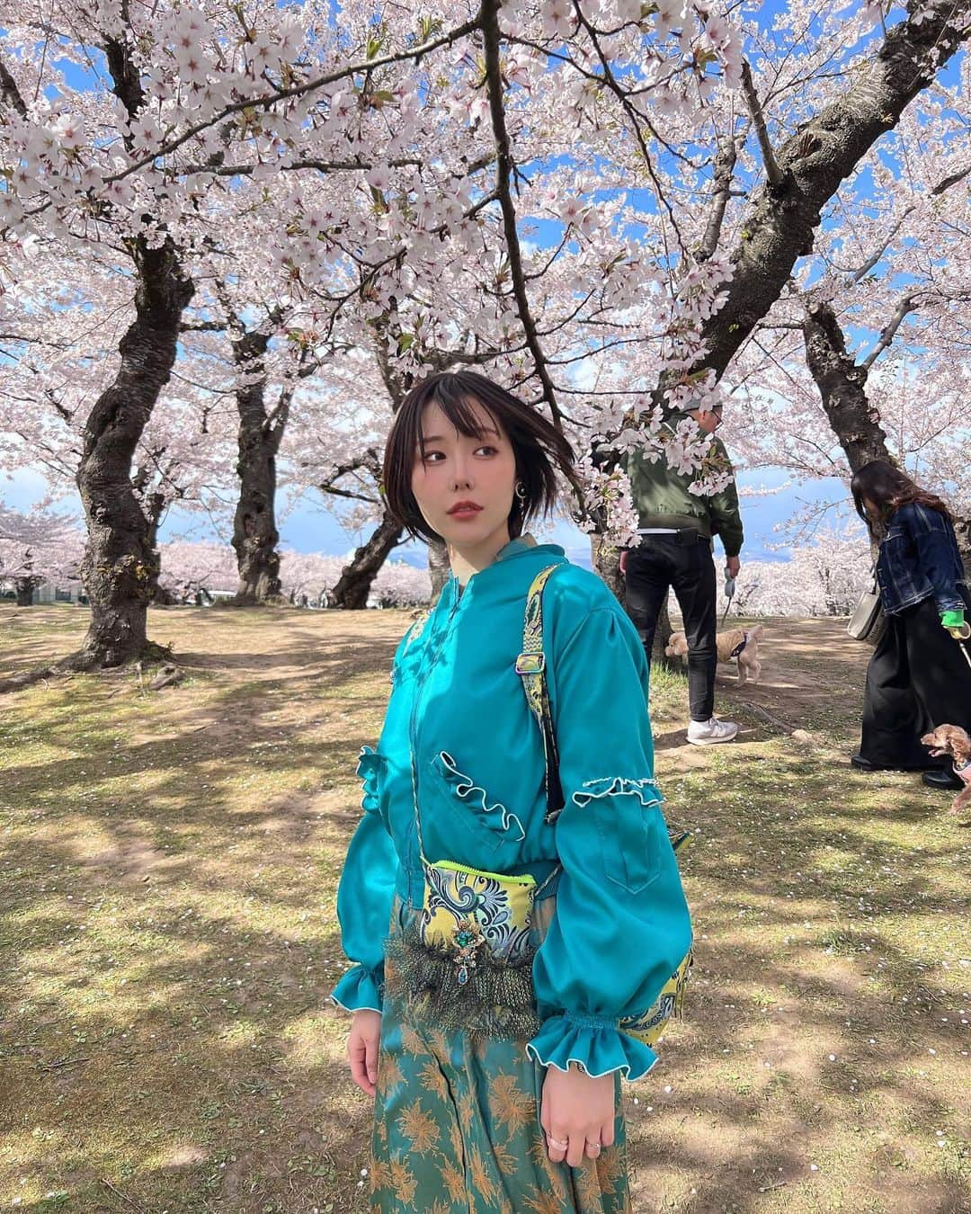 神成藍子さんのインスタグラム写真 - (神成藍子Instagram)「北海道は桜が満開でしたʚ🌸ɞ  嬉しいね🦎💕  #桜 #🌸 #北海道 #北海道旅行 #五稜郭 #函館 #函館観光 #函館観光」4月26日 13時34分 - kanna_nijimura