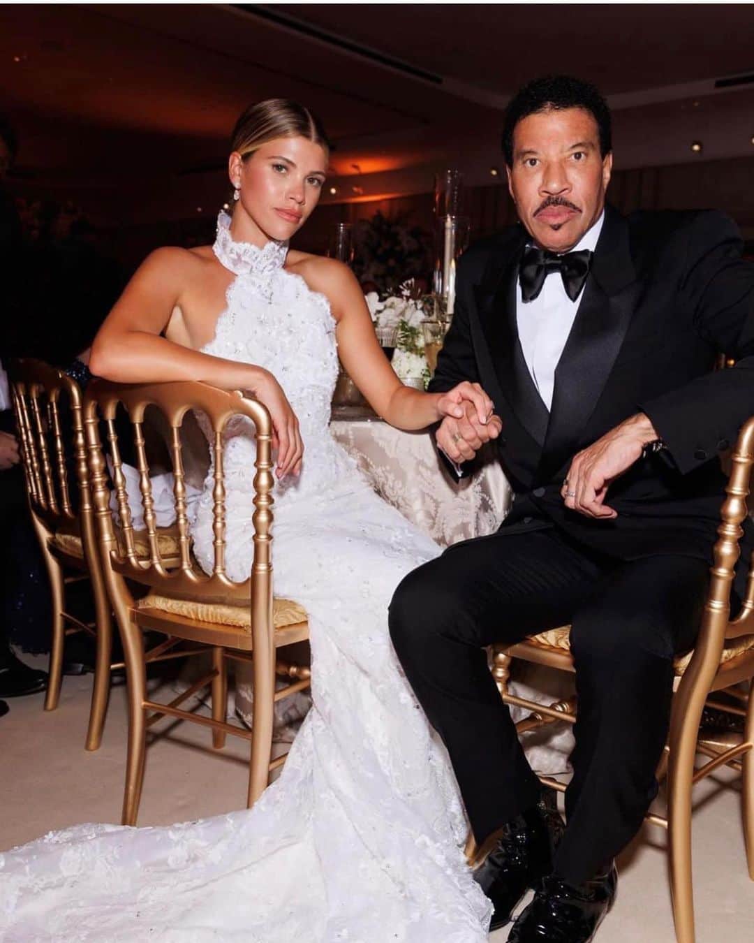 ライオネル・リッチーさんのインスタグラム写真 - (ライオネル・リッチーInstagram)「Some more moments …🤍 🎆」4月26日 14時54分 - lionelrichie