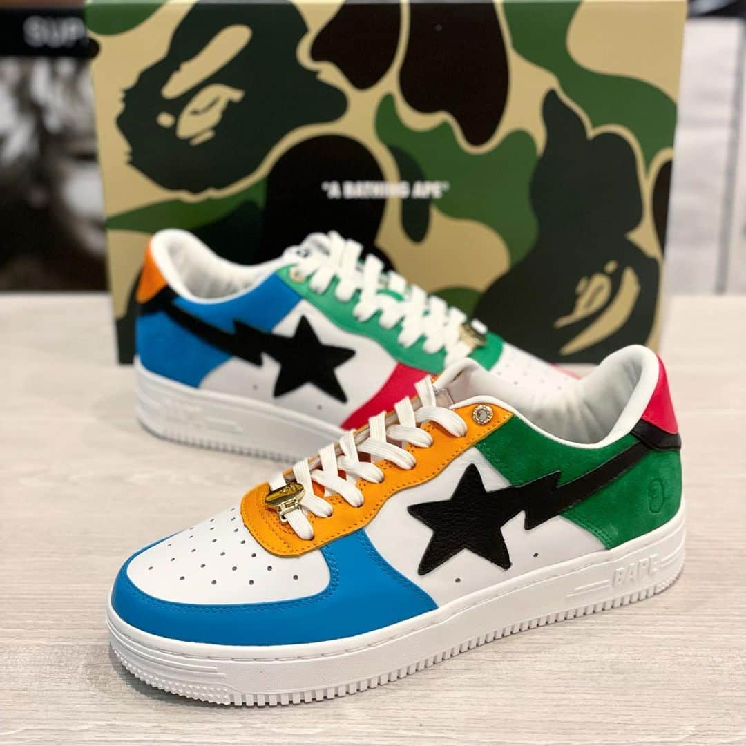 fools_judge_streetさんのインスタグラム写真 - (fools_judge_streetInstagram)「A BATHING APE BAPE STA LOW M2 IT✨  New Stock❗️  店頭にてご覧頂けます。 プロフィール欄より、 オンラインストアページにアクセスできます。 ※その他ご不明点は店頭または、 DMまでお問い合わせください。  如有任何疑问，请在instagram上留言。 欢迎浏览我们的网上商店以及光临我们在原宿的实体店。  For inquiries, please message us on instagram. Please confirm our online store. Thank you.  #bape #ape #abathingape  #foolsjudge」4月26日 15時17分 - fools_judge_street