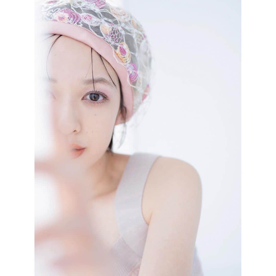 河嶋希のインスタグラム：「@ar_magazine ar5月号#森絵梨佳#河嶋希」