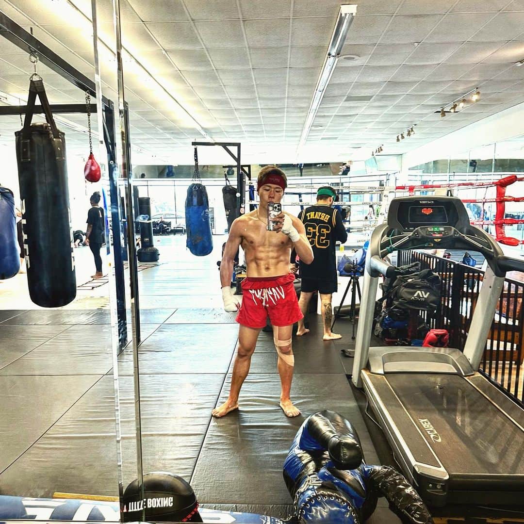 武尊さんのインスタグラム写真 - (武尊Instagram)「Done🔥 @boxingworks  @updt_unprecedented」4月26日 15時21分 - k1takeru