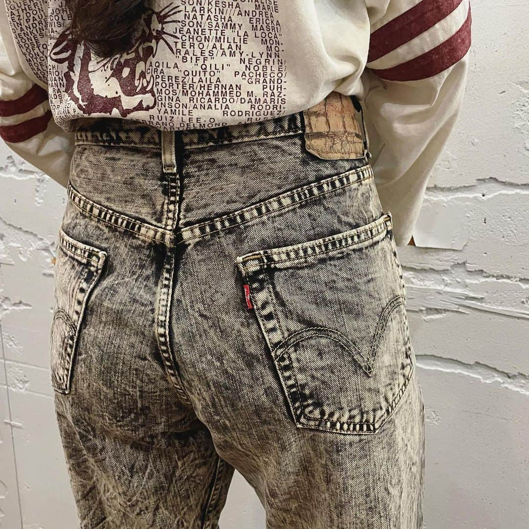 i nouさんのインスタグラム写真 - (i nouInstagram)「. new arrival.  Levi's waist remake chemical crash denim pants #inou_vintageclothing」4月26日 15時28分 - inou_vintageclothing