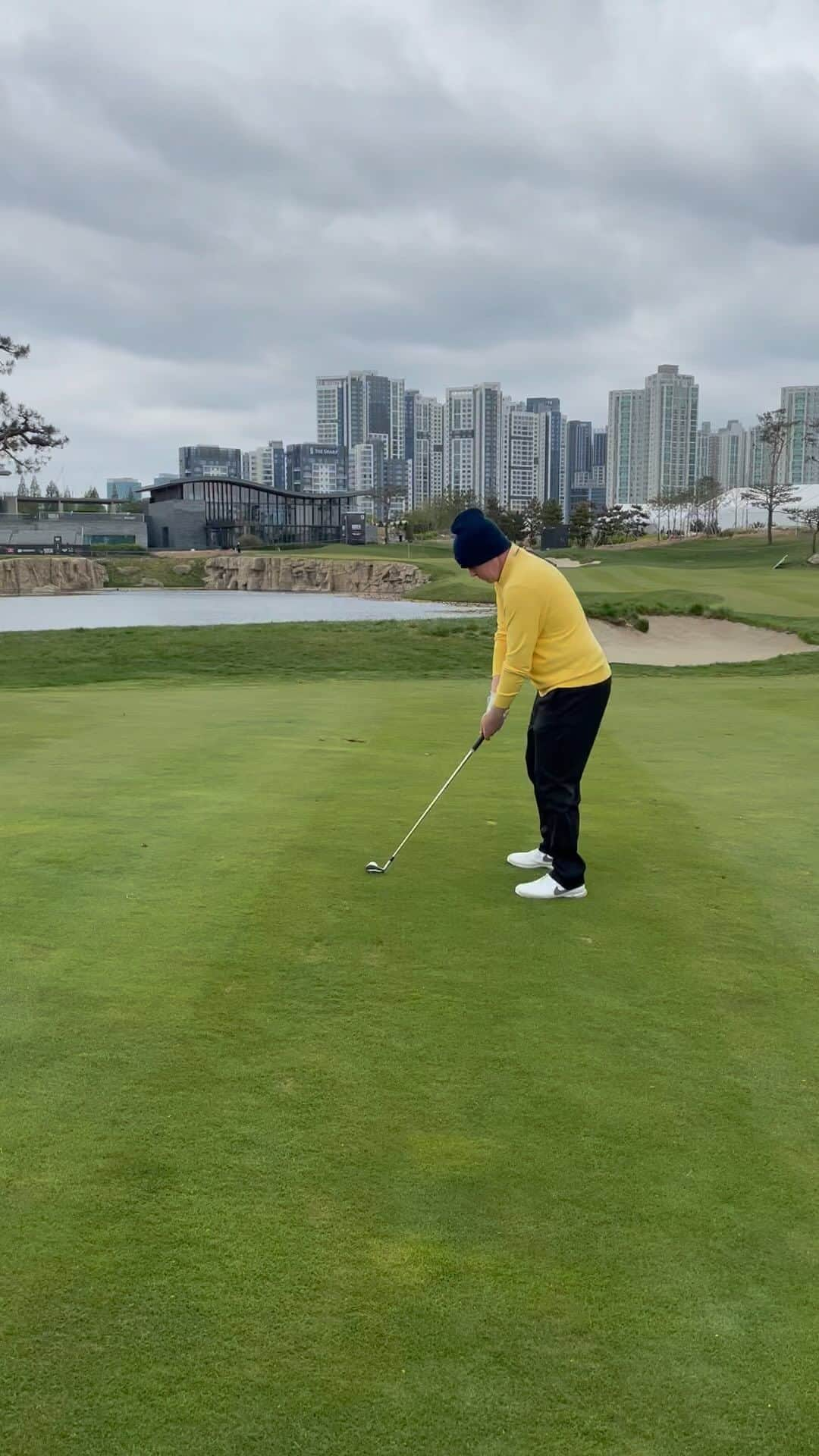 ロバート・マッキンタイアのインスタグラム：「🇰🇷🇰🇷🇰🇷 @korea_championship」