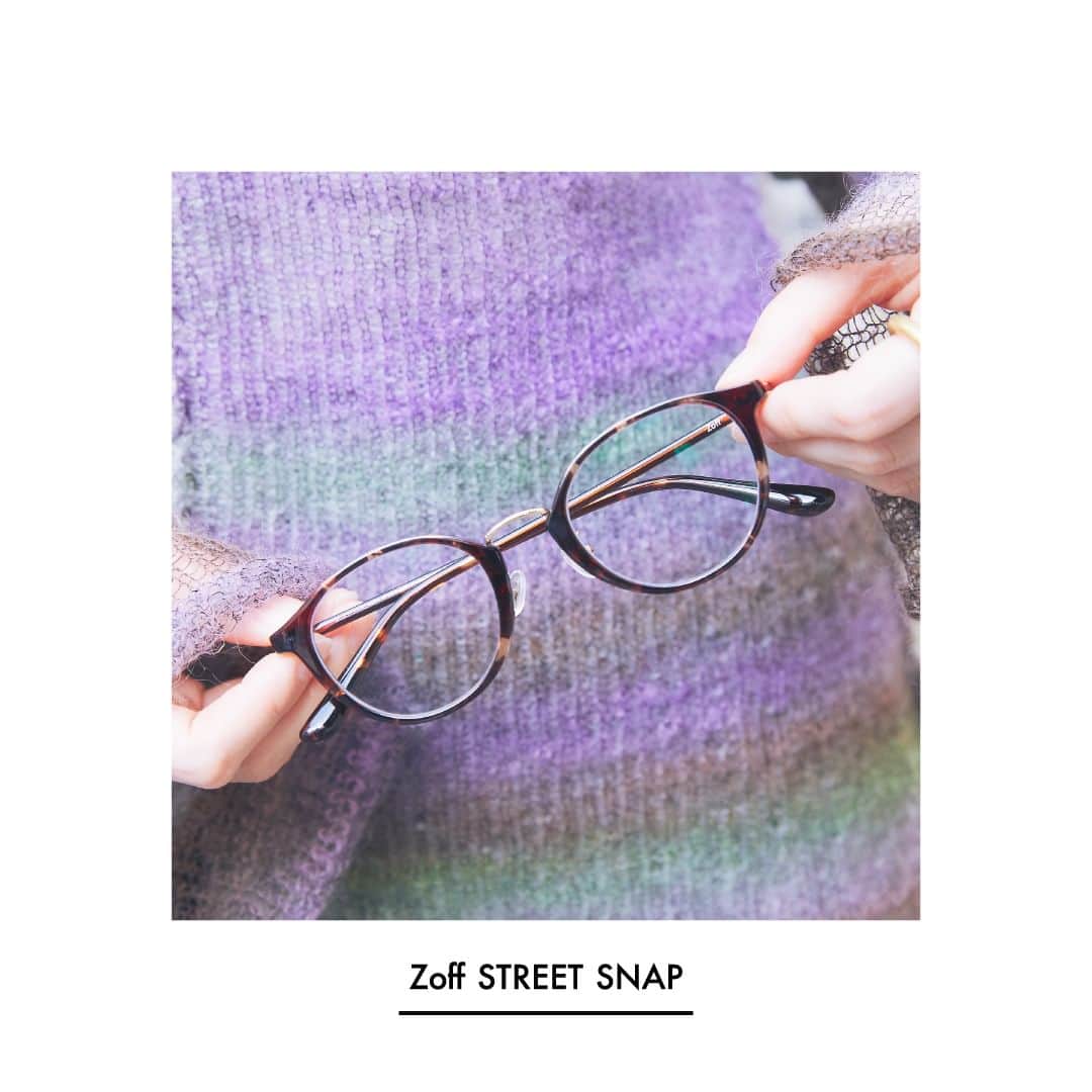 Zoff Officialさんのインスタグラム写真 - (Zoff OfficialInstagram)「【Zoff STREET SNAP @表参道】 オシャレなあの人が選ぶ、メガネ。 街のオシャレな人に、その日のコーデや気分に合わせてZoffのメガネを一つ選んでもらいました。  ZC231006_49E1 (べっこう柄)　￥11,100 2023年4月28日よりZoff全店舗で発売 ※税込・セットレンズ代込み  model：moca　@mur_moca   #Zoff #メガネ #ファッションスナップ #ボストン #伊達メガネ #ゾフ #表参道」4月26日 16時00分 - zoff_eyewear