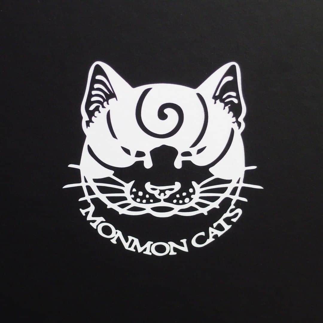Y NAKAJIMAさんのインスタグラム写真 - (Y NAKAJIMAInstagram)「#monmoncats」4月26日 16時00分 - y_nakajima_