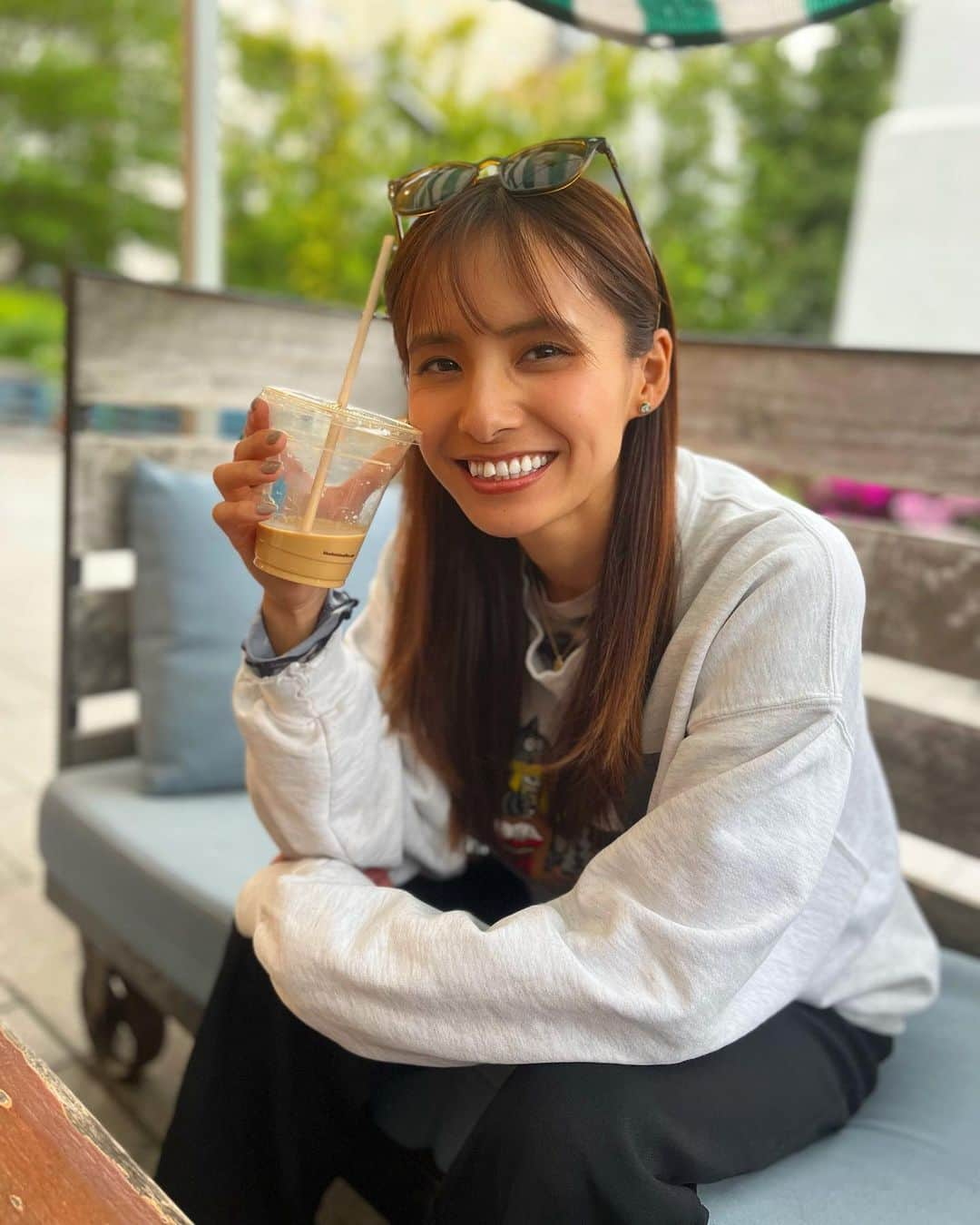 佐野千晃さんのインスタグラム写真 - (佐野千晃Instagram)「今日は雨だったからほぼ引きこもってた☔️  珍しく夜にちょこっとお仕事して友達のとこまでドライブして美味しいカツカレー食べてきた🍛笑  ストーリーズのアーカイブ見たら2年前の今日もカレー食べてたのは笑う🤣  カレー好きかよ自分🤣  よく考えたら日曜日もカレー食べたな🤣  あ、カレー屋さんでうんこの話はしちゃダメだよ🤣笑  #natural #healthy #good #gilrs #gilr #cool #cute #ooted #selfie #self #face #カレー #好き #カツカレー #1人前 #ほぼ #食べれなかった #進む #少食化 #少し痩せた #これ以上 #痩せなくて良い #現状維持 #したい #戻れ #食欲」4月26日 21時49分 - sanochiaki810