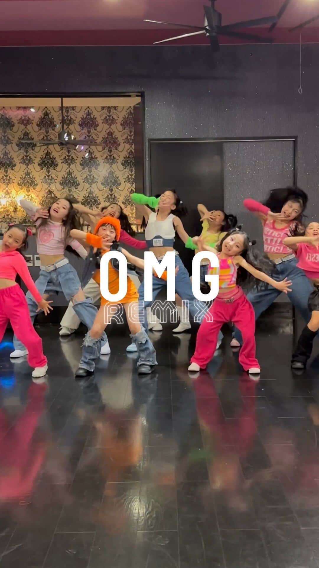 Ruuのインスタグラム：「🌷💖🌈OMG REMIX🌈💖🌷  とにかくHappy Happyなレッスンでした🥰☀️ まだまだみんな上達してもらわないとっ🥳‼️✨  この振りは #ruujapantour 福岡初級でもやります🫡❤️‍🔥 ドレスコードはカラフル暖色💗🧡💛❤️ 中級はLAWカラフル寒色🔫💚💙💜  楽しみだーーーっっ🧨🧨🧨」