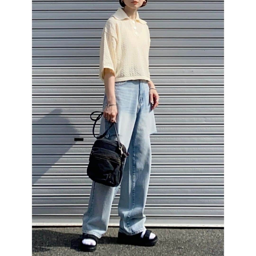 rainbowkwok2さんのインスタグラム写真 - (rainbowkwok2Instagram)「. 今年は、ポロtee集めます🥋  LOOK 1 tee @chaco_closet__official bag @beautyandyouth_official   LOOK 2 tee @forksy_official  bag @uspoloassn_jp   LOOK 3 tee @forksy_official  bag @bonlecill_official  . . . #code #outfit #ootd . . . 詳しくは#wear で見てね♥︎ wear account → sizu0618 . . . #着回しコーデ #着回しアイテム#トレンドコーデ#大人カジュアル#カジュアルコーデ#コーデ#春コーデ #2023ss#夏コーデ#春夏コーデ#usポロ#forksy.#フォルクシー#chacocloset#チャコクローゼット#ポロシャツコーデ#ポロシャツ女子　@the_platinum_select」4月26日 16時46分 - sizu_oksam